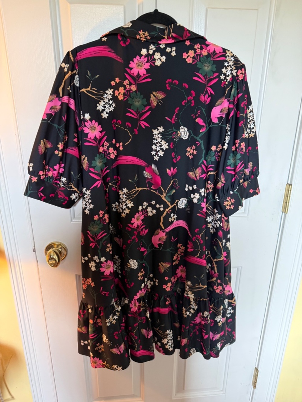 JUDE CONNALLY Tierney Short Sleeve Mini Dress In Floral Menagerie Black Pink - Picture 4 of 4